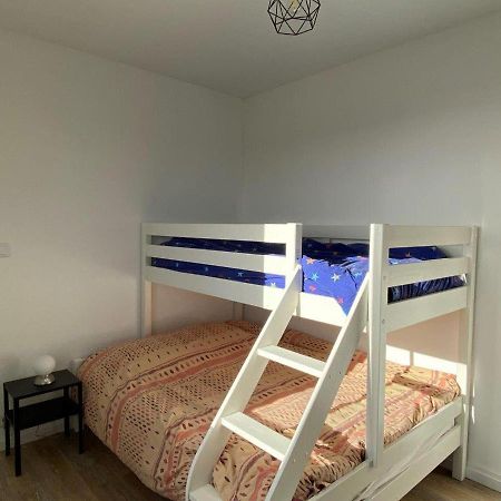 Les Horizons Apartment กามิเยส์ ภายนอก รูปภาพ